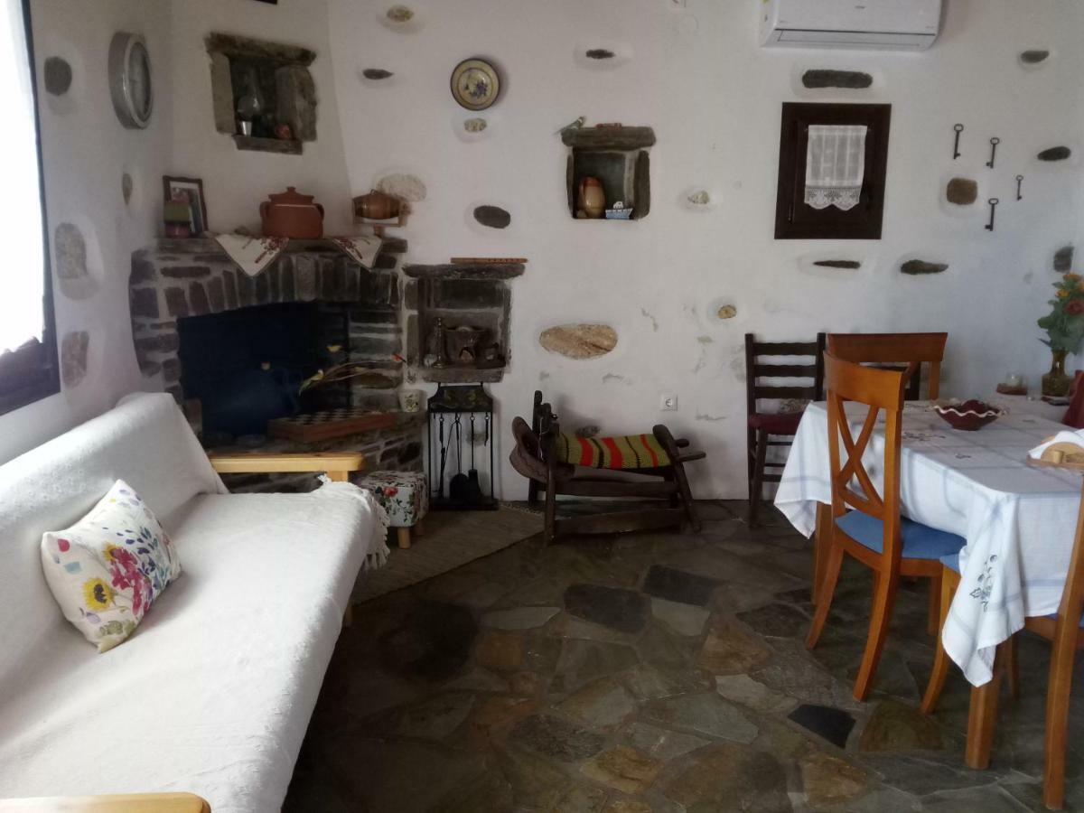 Traditional House Paros Sarakíniko Eksteriør bilde